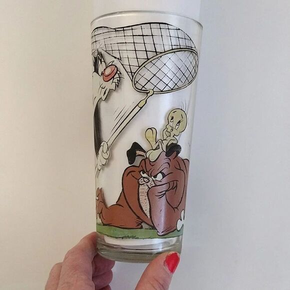 Warner Bros and Pepsi VTG Glass Tumbler & Mug Collector Bundle - Picture 4 of 17